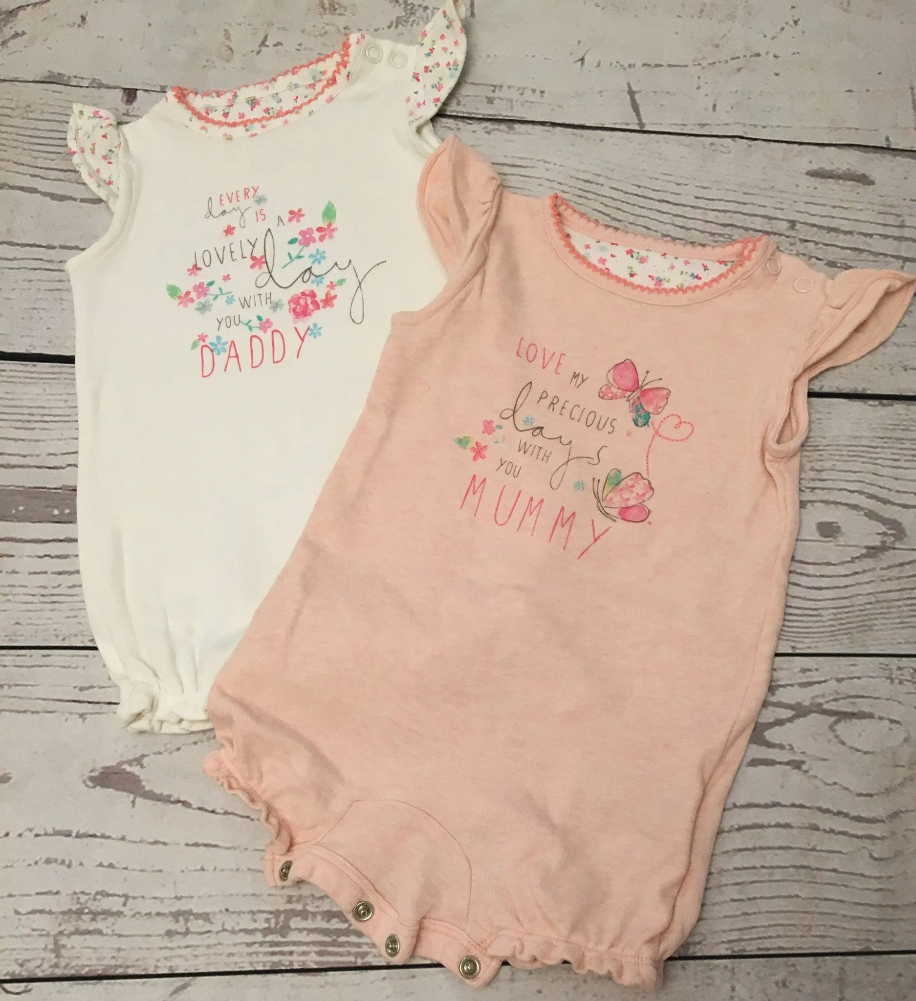 0-1 Month Romper Suits x 2
