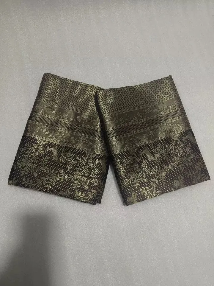 Banarsi Soft Silk Party Wear Saree With Blouse