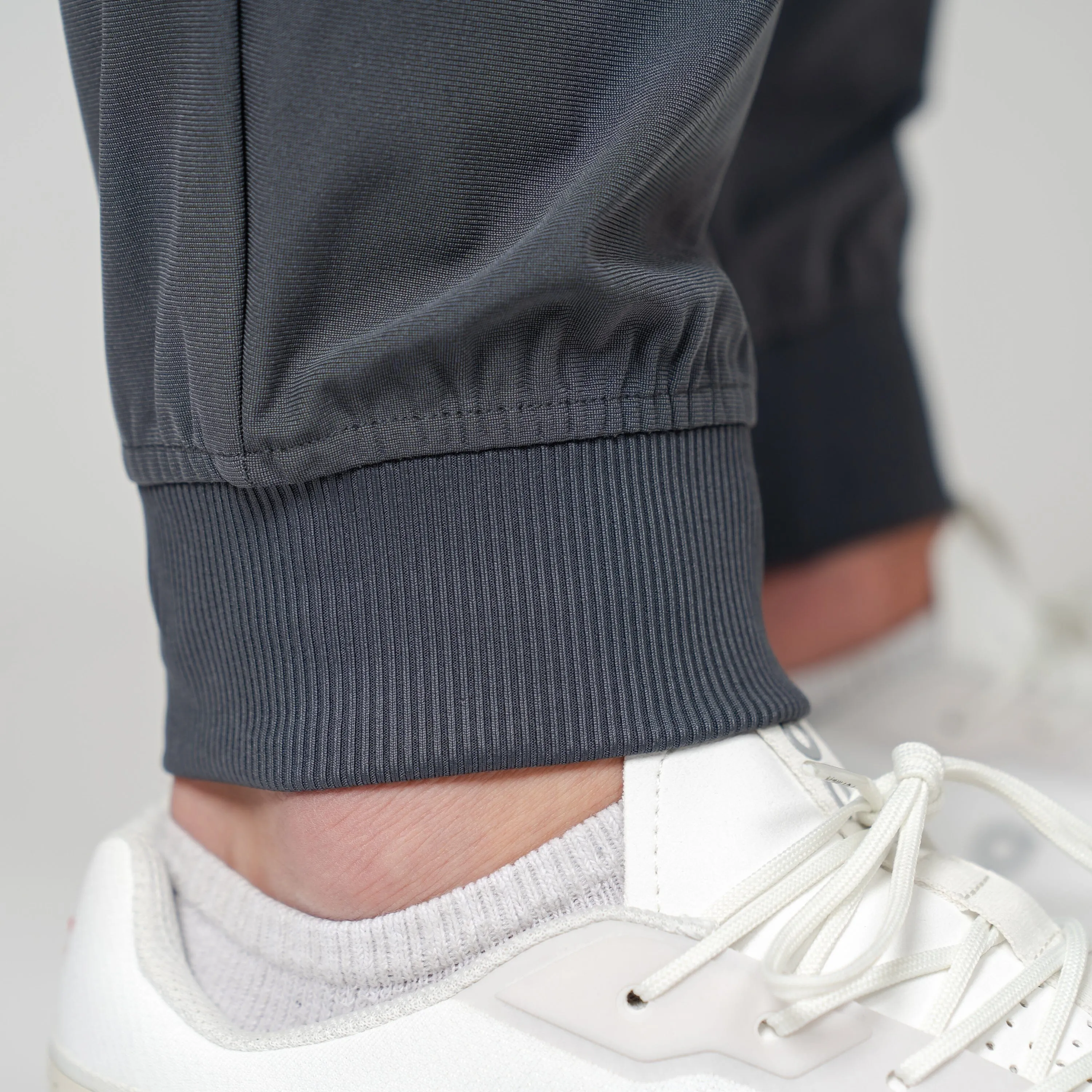 Delta Performance Jogger | Solid - Charcoal Grey