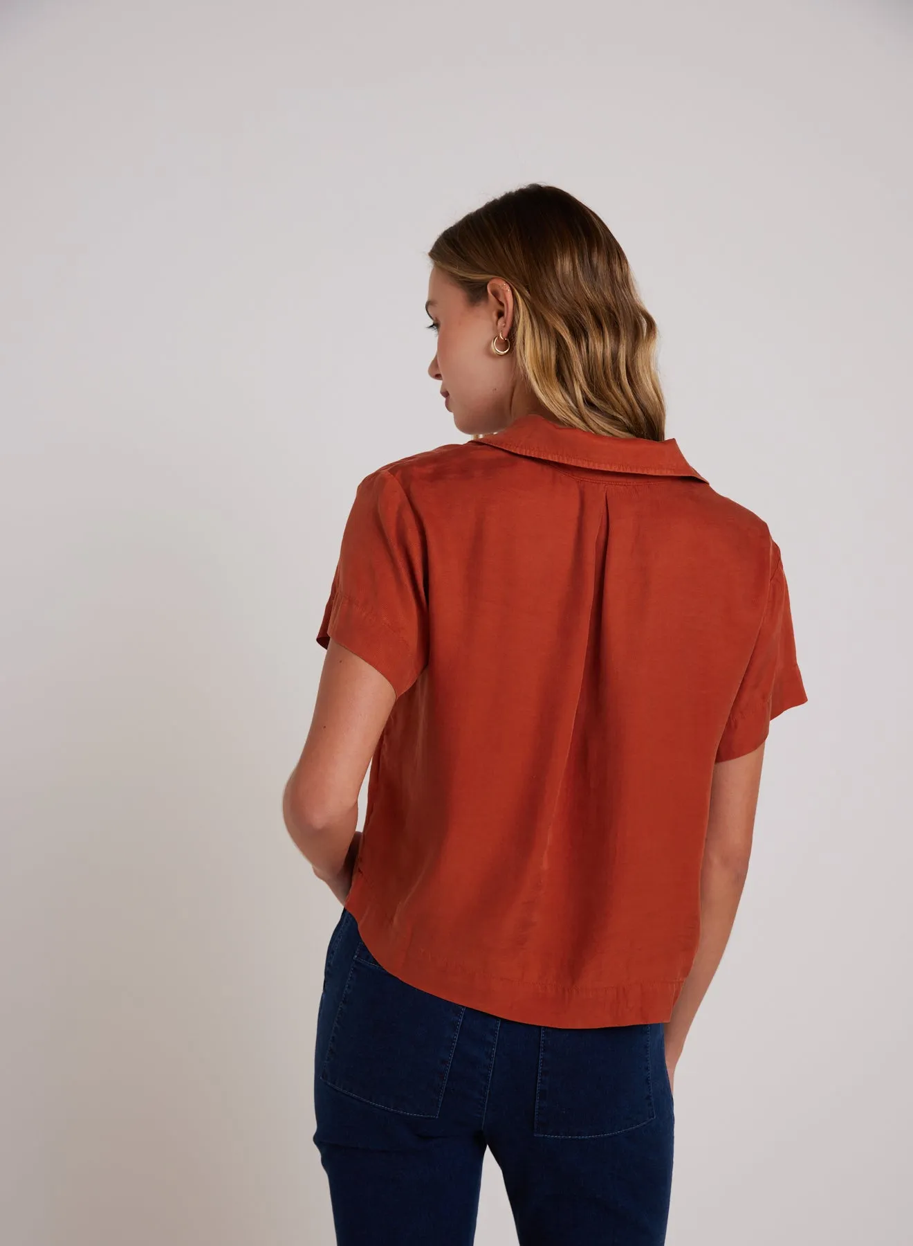 Short Sleeve Flowy Button Down - Amber Rust