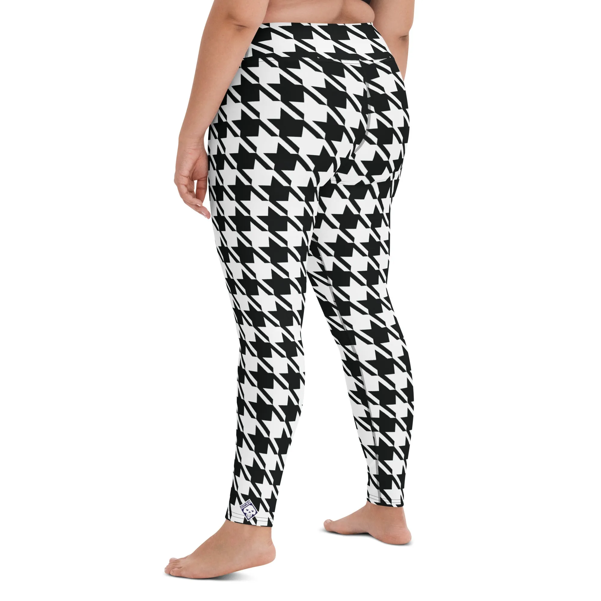 Trendy Training: Women's Houndstooth Yoga Leggings