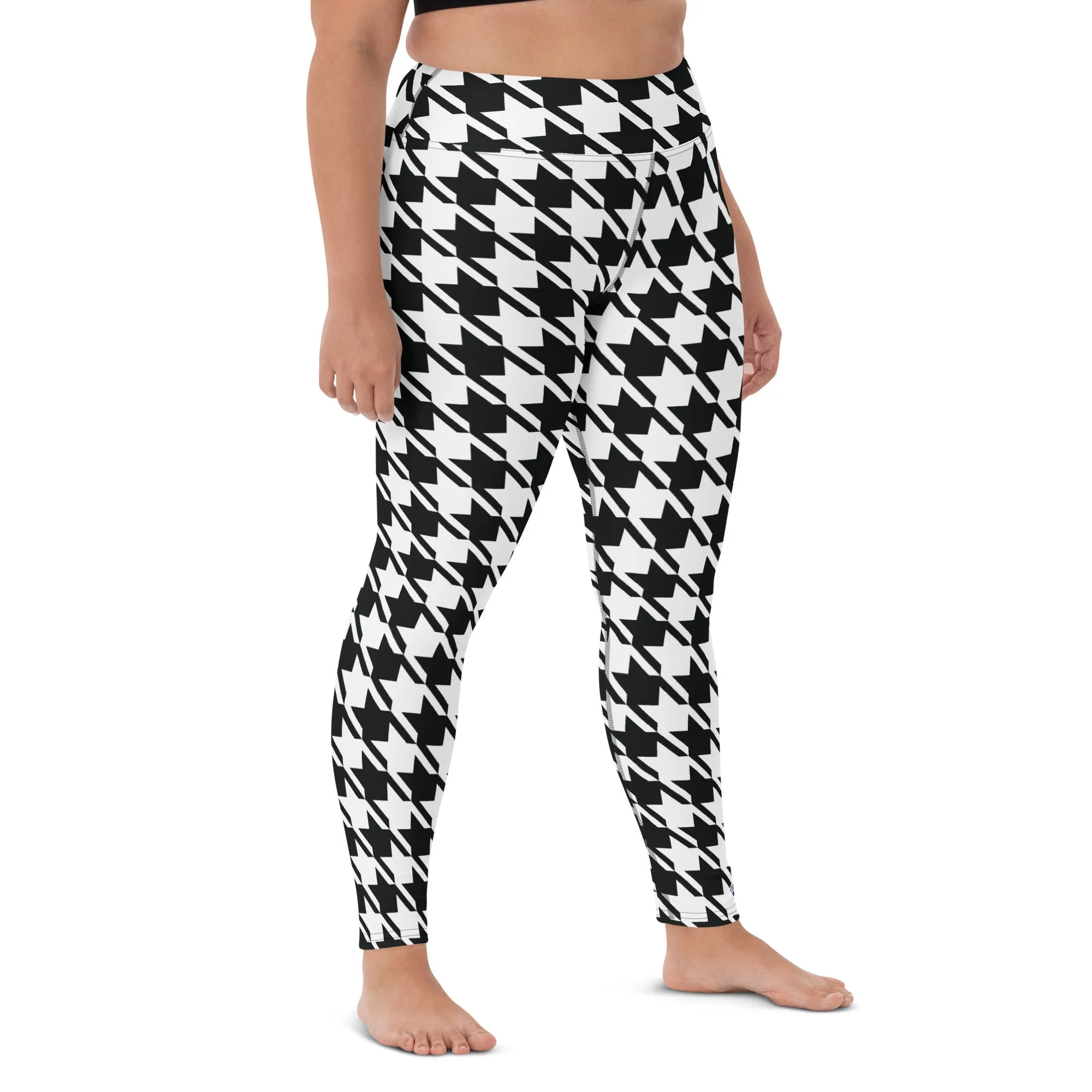Trendy Training: Women's Houndstooth Yoga Leggings