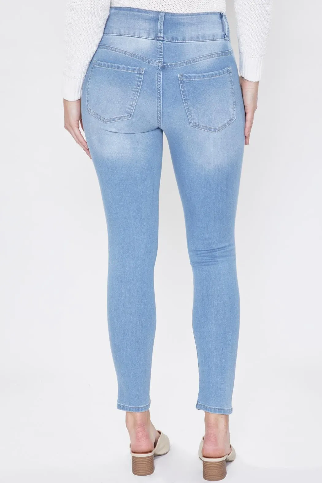 Women's 3 Button Signature Slim Stretch High Rise Skinny Jeans